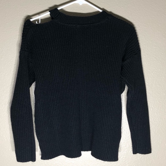 Black Cold shoulder RDI sweater - Picture 4 of 7